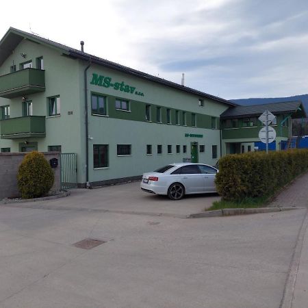 Ms-Ubytovanie Hotel Dolny Kubin Eksteriør billede